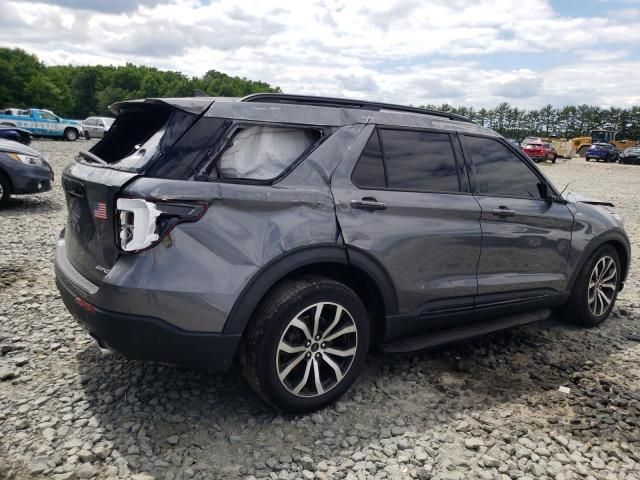 2022 Ford Explorer ST-Line