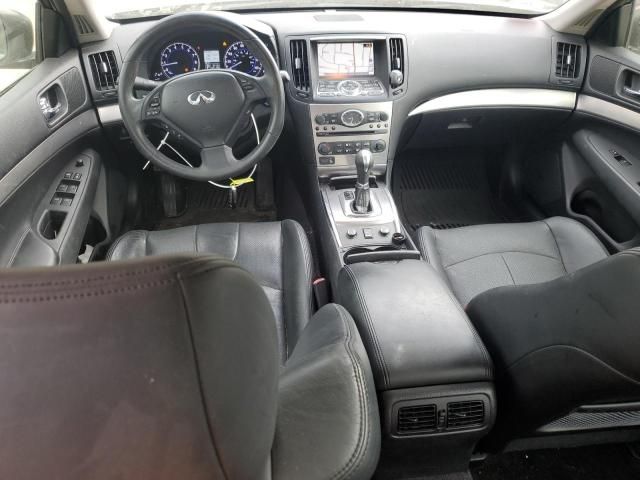 2015 Infiniti Q40