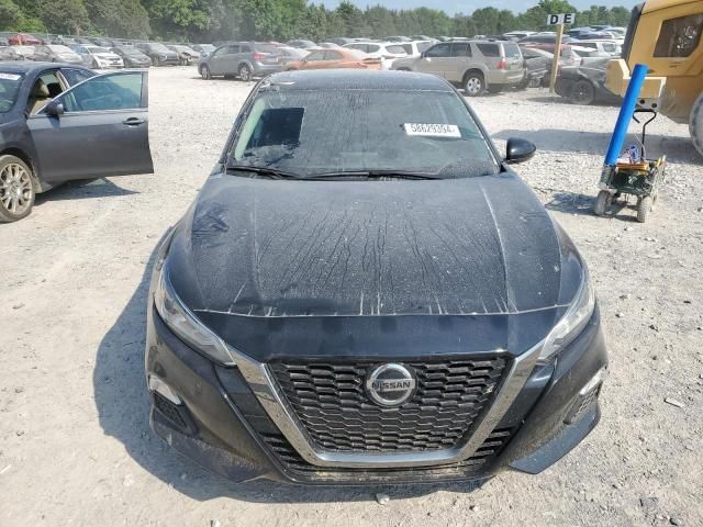 2020 Nissan Altima SR