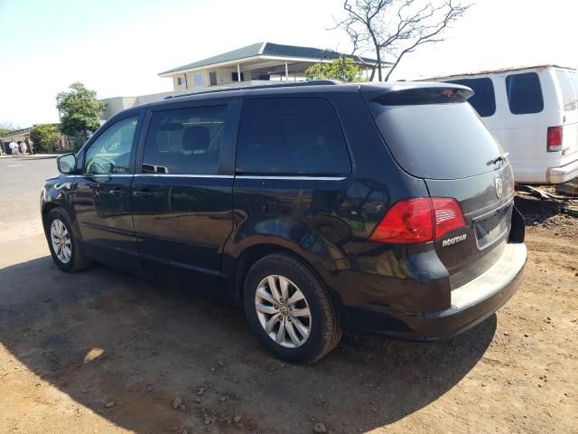 2012 Volkswagen Routan SE