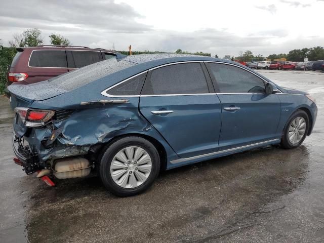 2016 Hyundai Sonata Hybrid