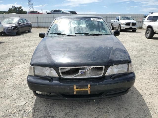 1999 Volvo V70