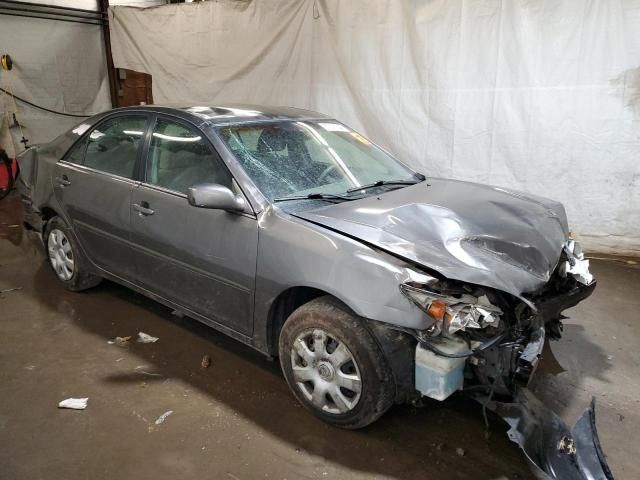 2004 Toyota Camry LE