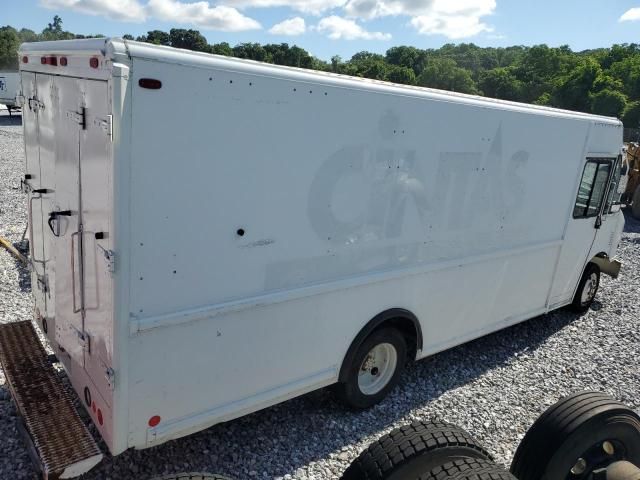 2005 Freightliner Chassis M Line WALK-IN Van