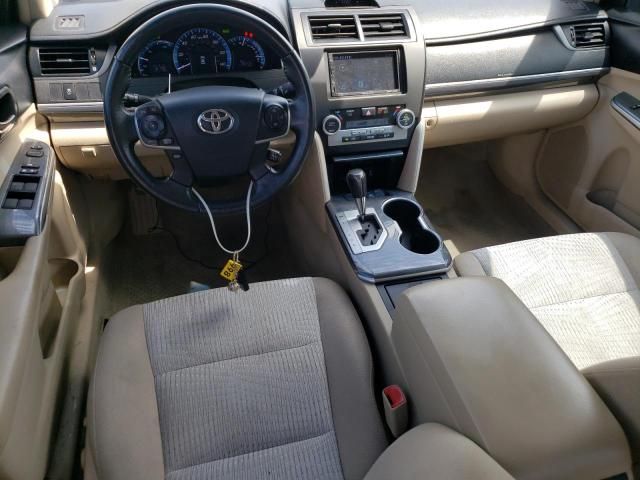 2014 Toyota Camry Hybrid