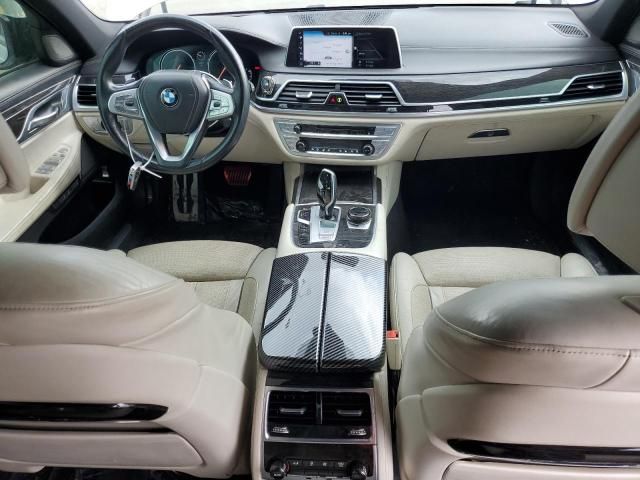 2016 BMW 750 XI