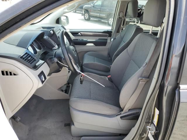 2012 Volkswagen Routan S