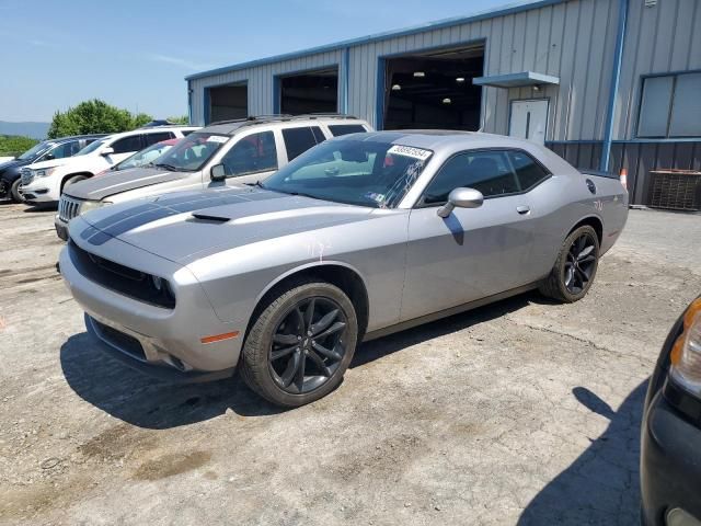 2017 Dodge Challenger SXT