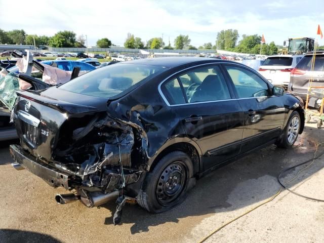 2011 Nissan Altima Base