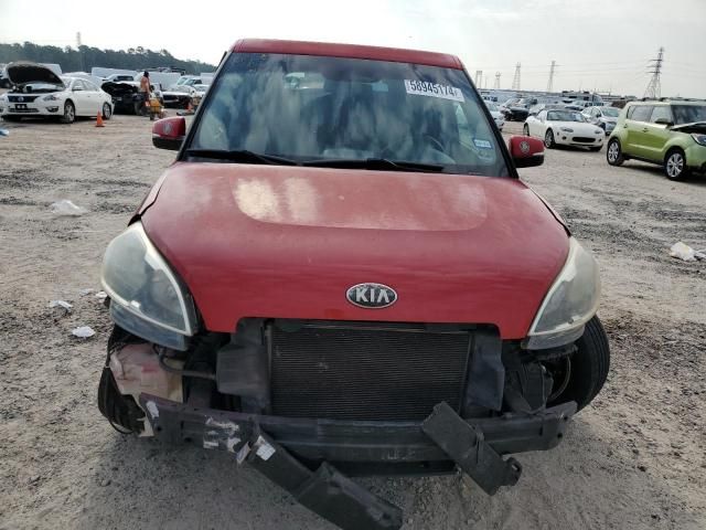 2013 KIA Soul +