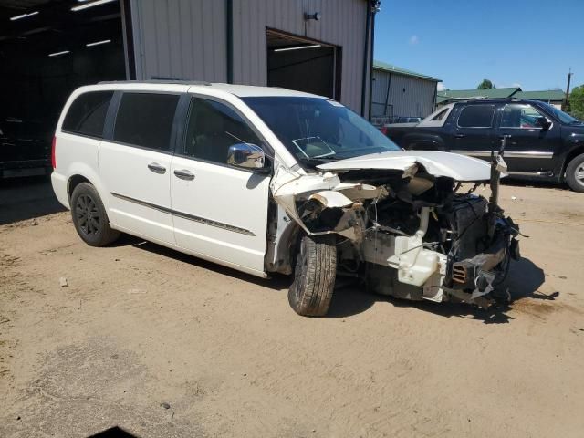 2012 Chrysler Town & Country Touring L