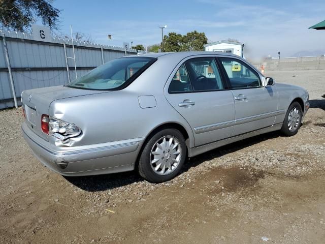 2000 Mercedes-Benz E 320