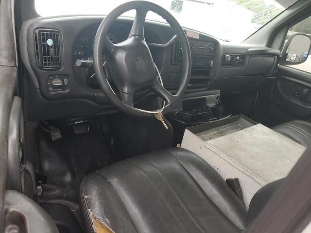 2001 Chevrolet Express G2500