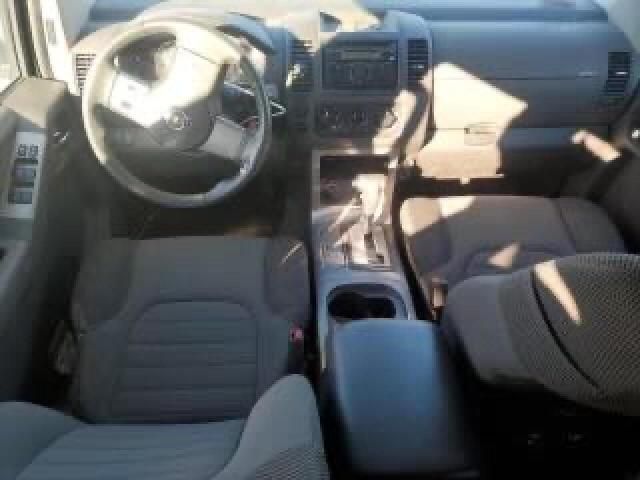 2010 Nissan Pathfinder S