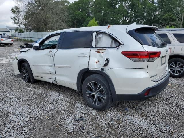 2018 Toyota Highlander LE