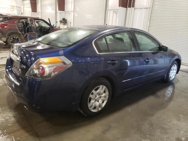 2010 Nissan Altima Base