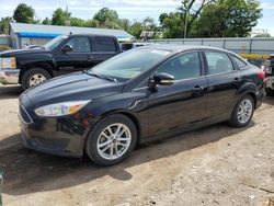 Salvage cars for sale from Copart Wichita, KS: 2017 Ford Focus SE