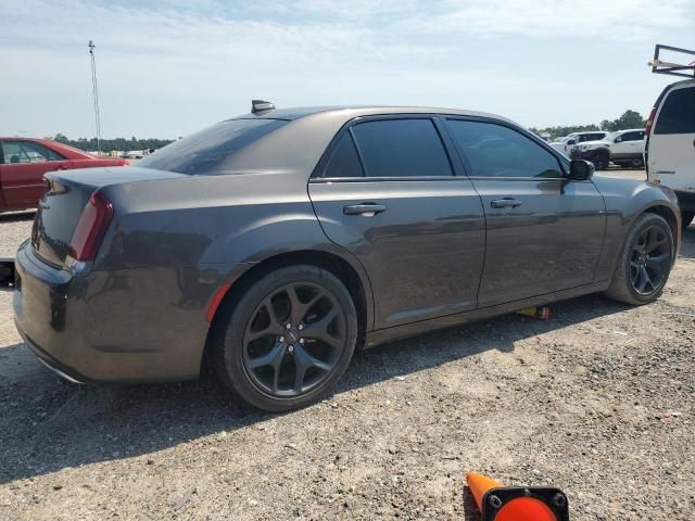 2021 Chrysler 300 Touring