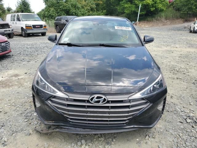 2020 Hyundai Elantra SE