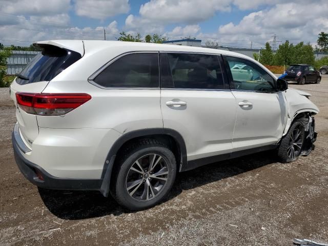 2019 Toyota Highlander LE