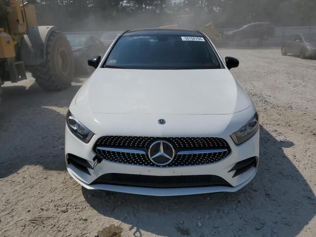 2020 Mercedes-Benz A 220