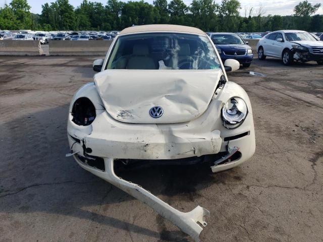 2009 Volkswagen New Beetle S