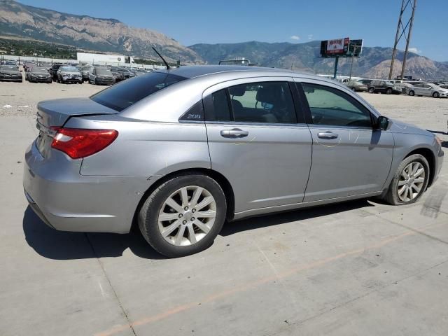 2014 Chrysler 200 Touring