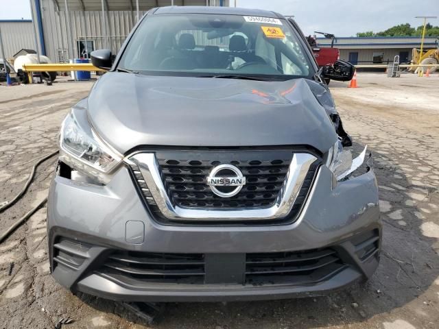 2020 Nissan Kicks S