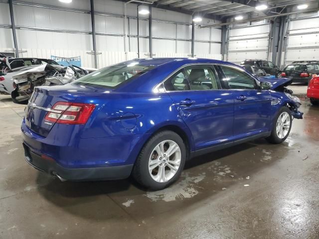 2015 Ford Taurus SE