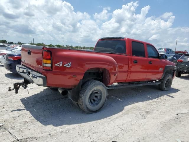 2004 GMC New Sierra K3500