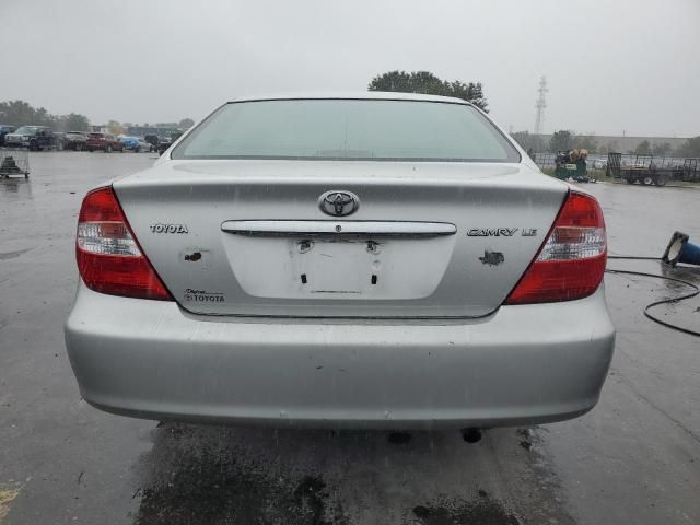 2004 Toyota Camry LE