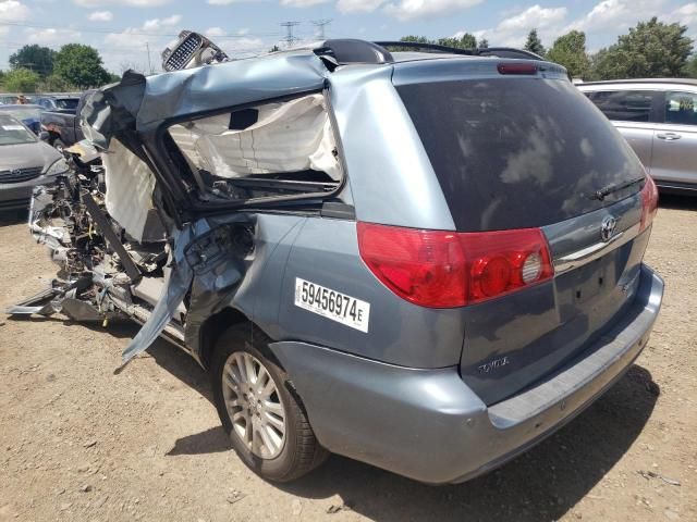 2008 Toyota Sienna XLE