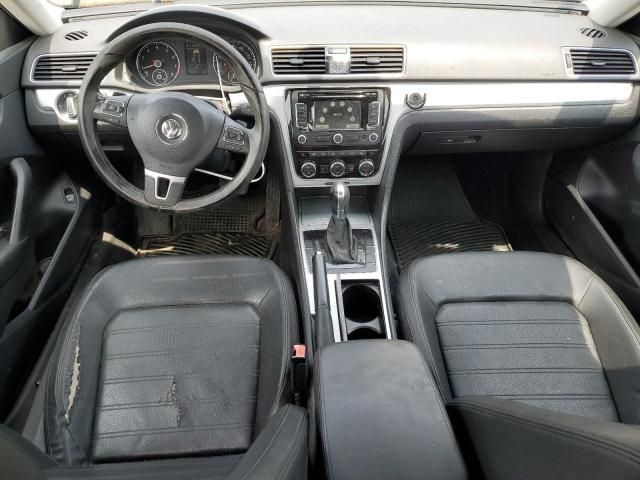 2012 Volkswagen Passat SE