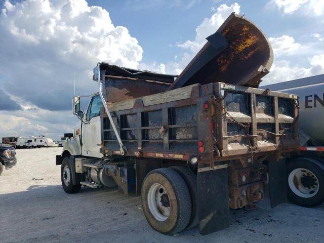 2008 Sterling Truck L 8500