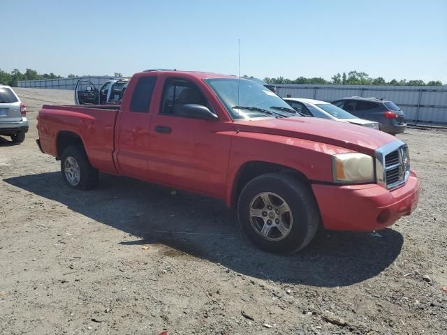 2007 Dodge Dakota SLT