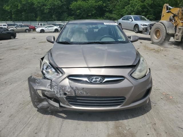 2012 Hyundai Accent GLS