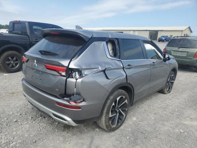 2022 Mitsubishi Outlander SE