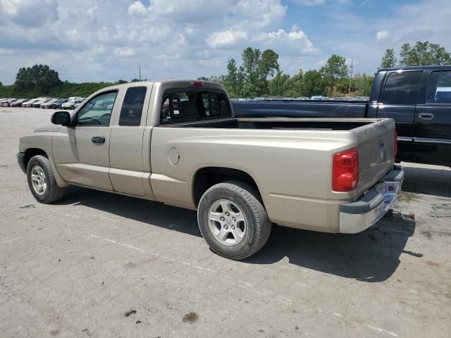 2005 Dodge Dakota SLT