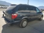 2007 Chrysler Town & Country LX