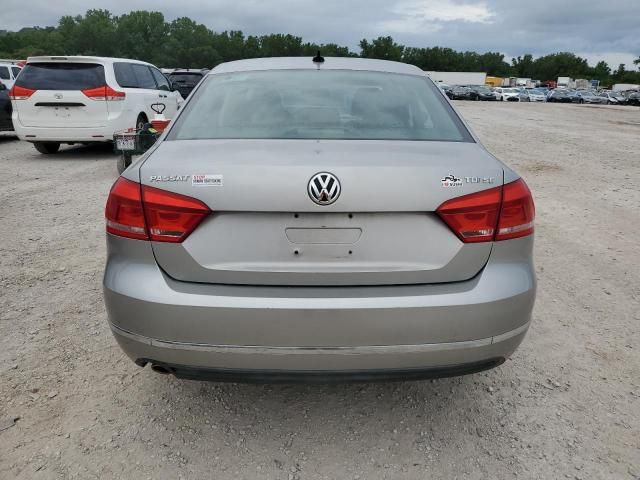 2013 Volkswagen Passat SE