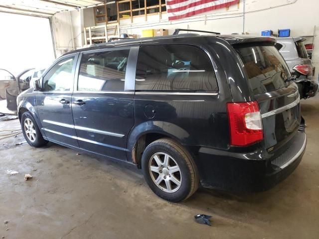 2012 Chrysler Town & Country Touring