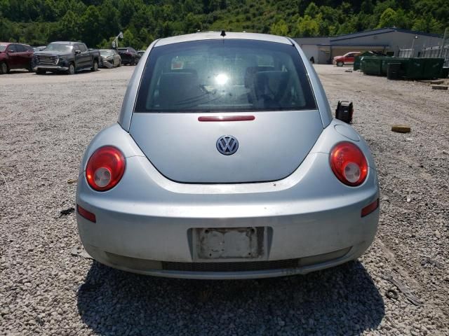 2010 Volkswagen New Beetle