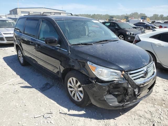 2012 Volkswagen Routan SE