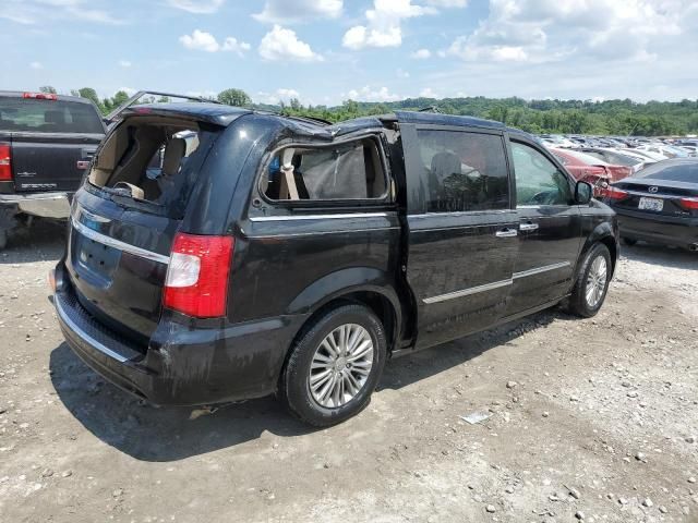 2015 Chrysler Town & Country Touring L