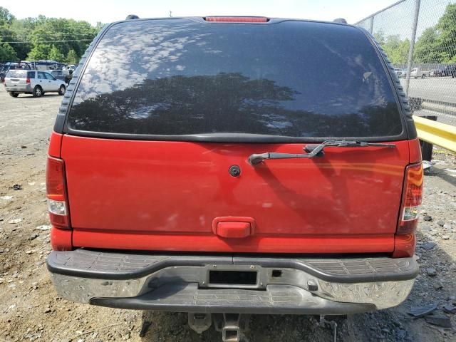 2004 Chevrolet Suburban K1500