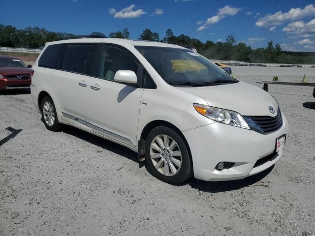 2017 Toyota Sienna XLE