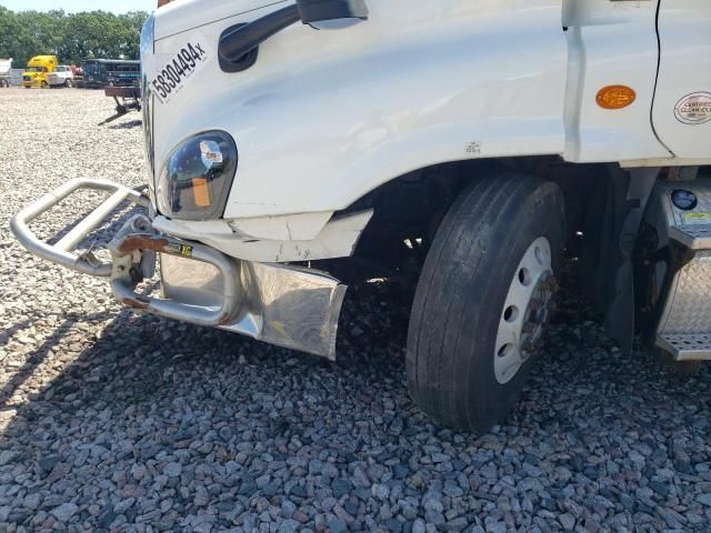 2019 Freightliner Cascadia 125