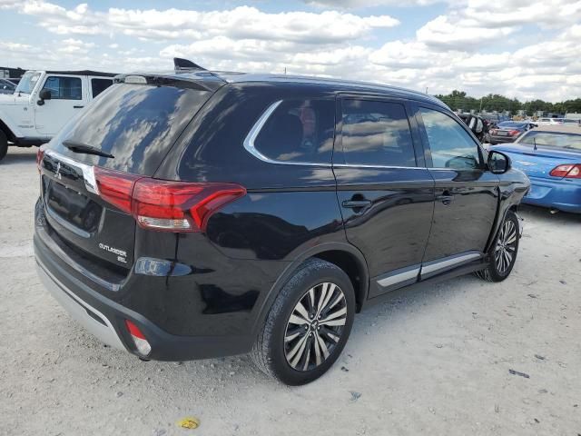 2019 Mitsubishi Outlander SE