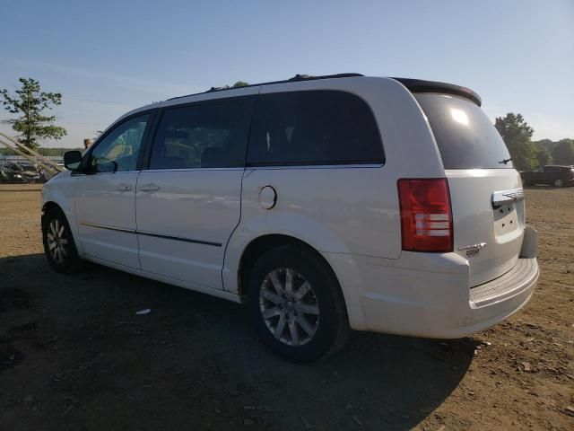 2009 Chrysler Town & Country Touring