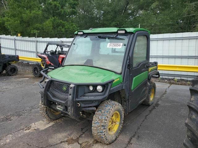 2022 John Deere Gator